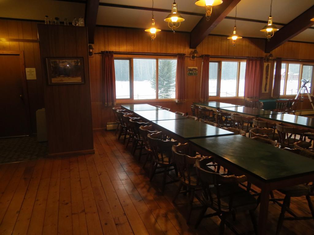 Black Cat Guest Ranch Brule Mines Екстериор снимка